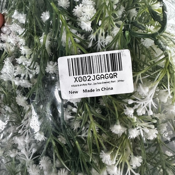 Artificial Flowers Garland 5.5Ft Faux Baby Breath Flower Vine Like New, Wedding - Picture 5 of 6